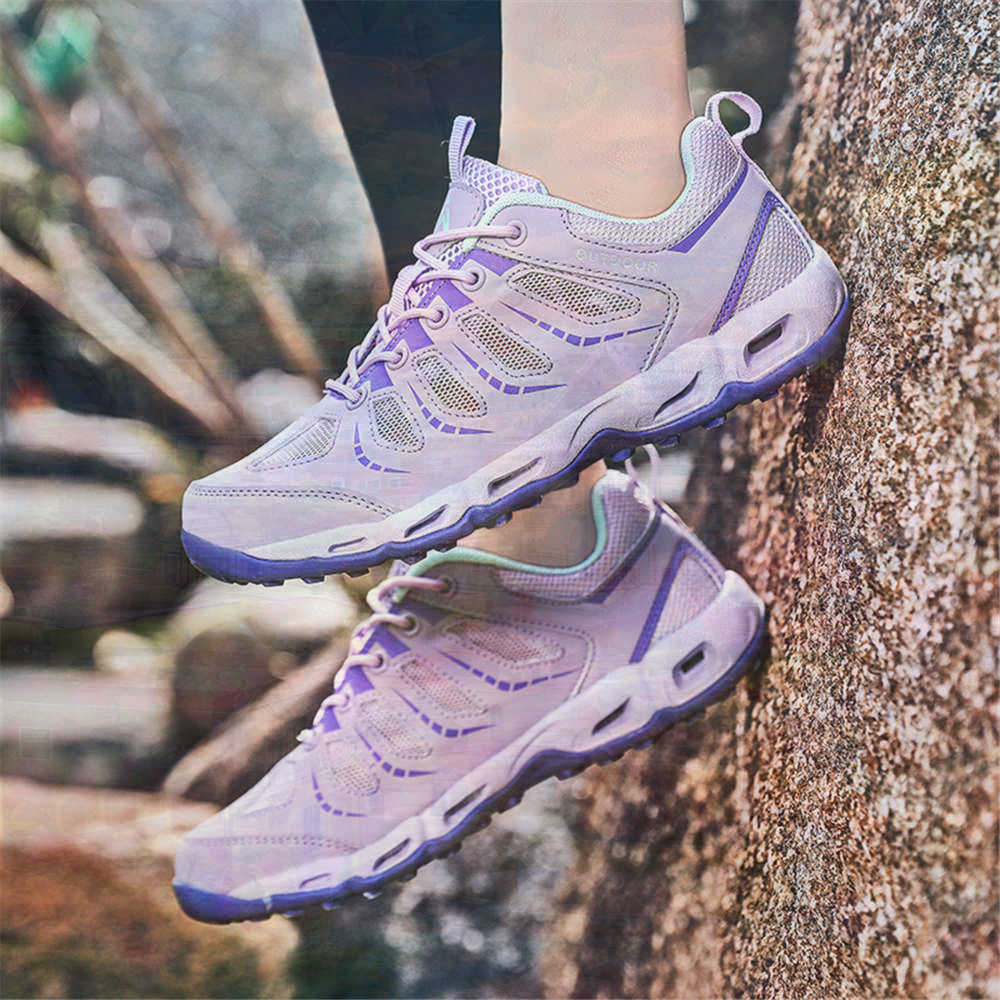 Sumer Round Tip Silver Sneaker - Outdoor Camping Light Ideas のレビューと価格